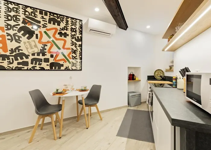 Ciancaleoni Atelier Dell'artista - Monti Appartement Rome